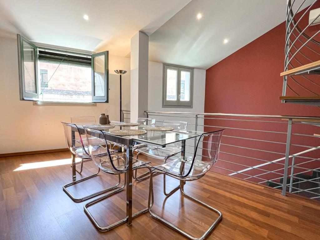 Loft Cort Reial Atico In The Heart Of The Old Town Apartamento